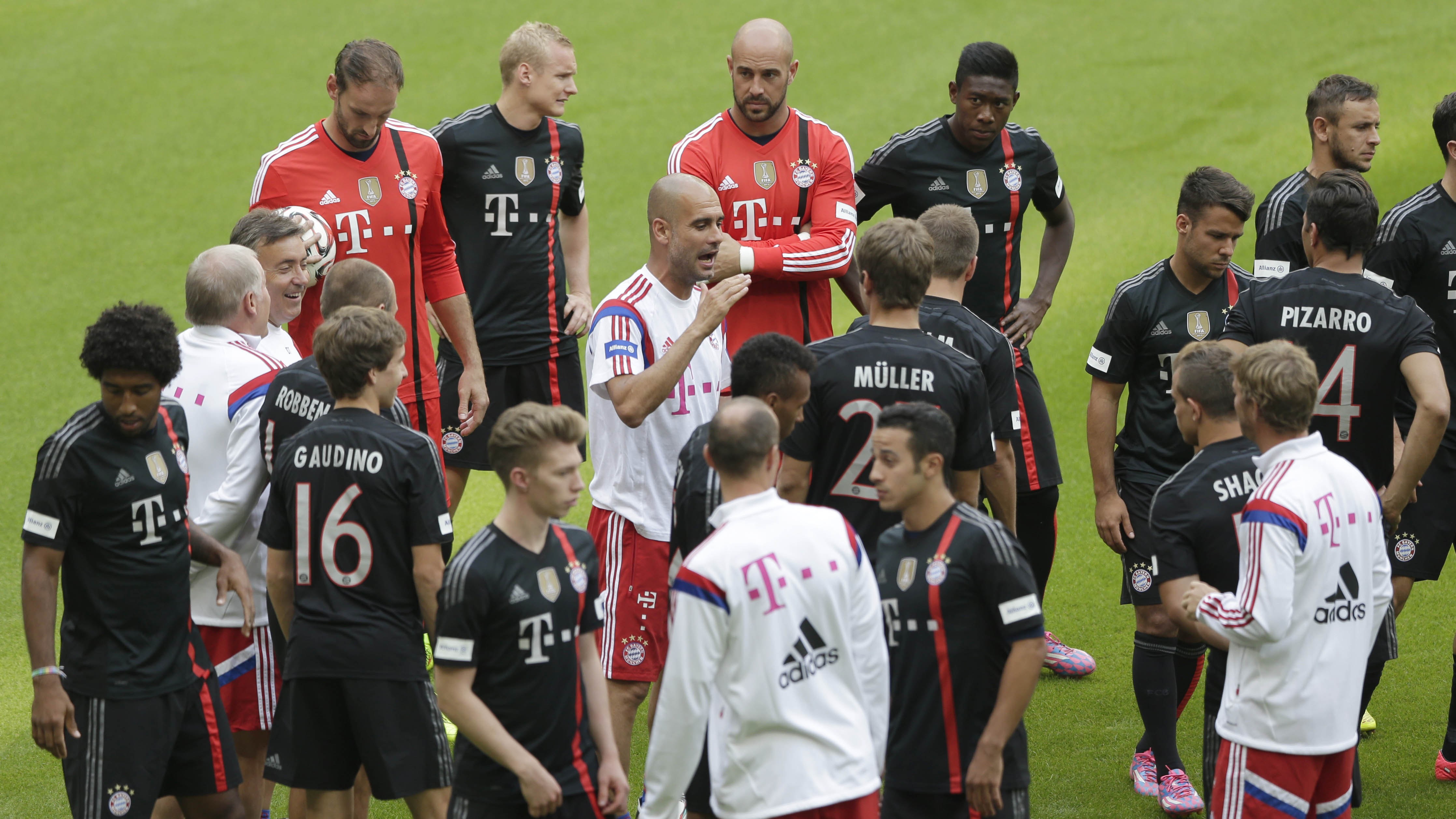 Tréning_Bayern_Guardiola_Muller